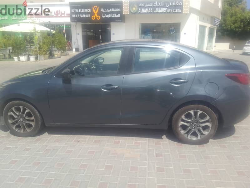 Mazda 2 2016 1