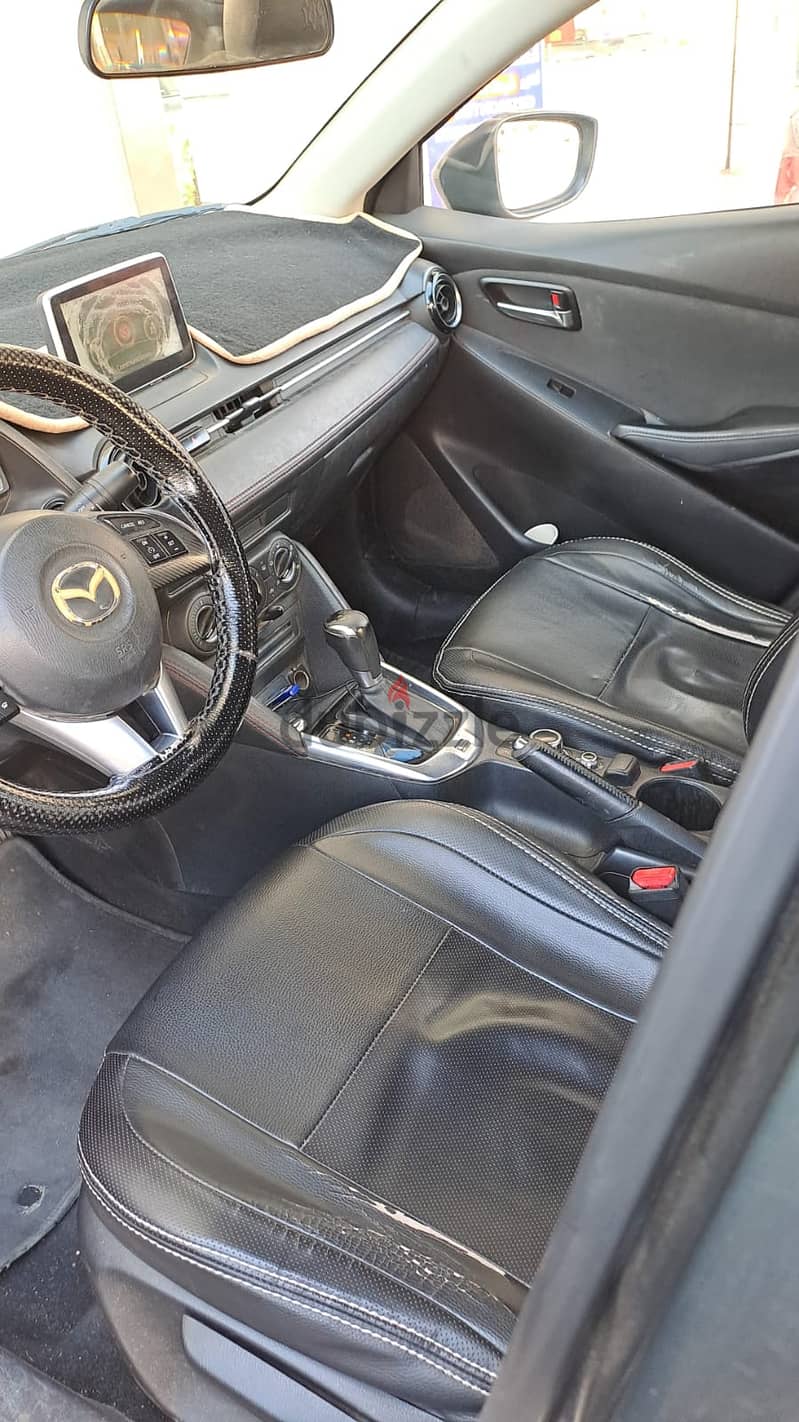 Mazda 2 2016 6