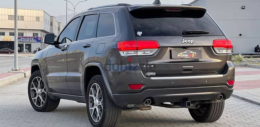 Jeep Grand Cherokee 2018 Panoramic 3