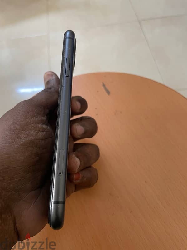 256GB Apple iPhone 11 urgent sale 3