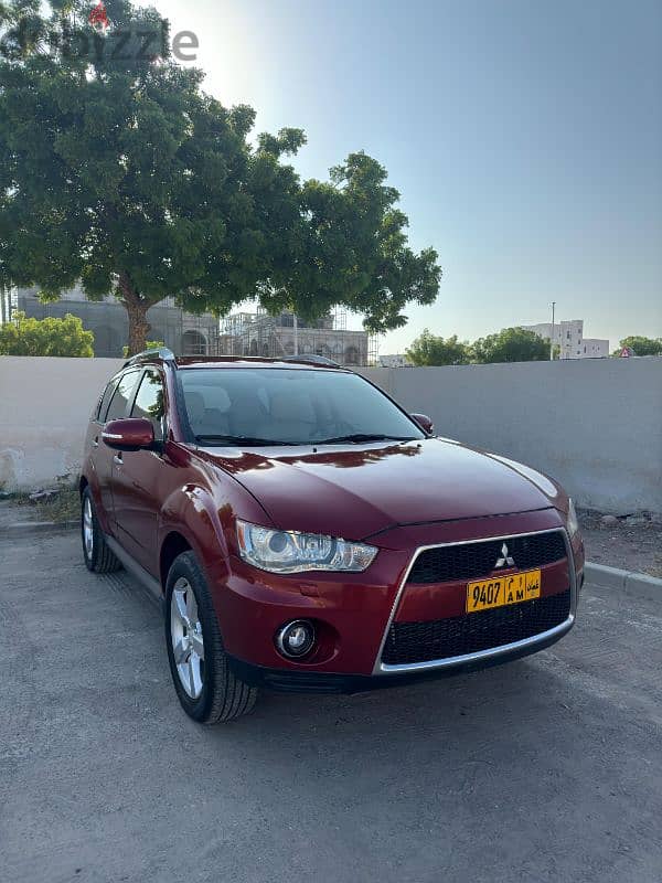 Mitsubishi Outlander 2010 1