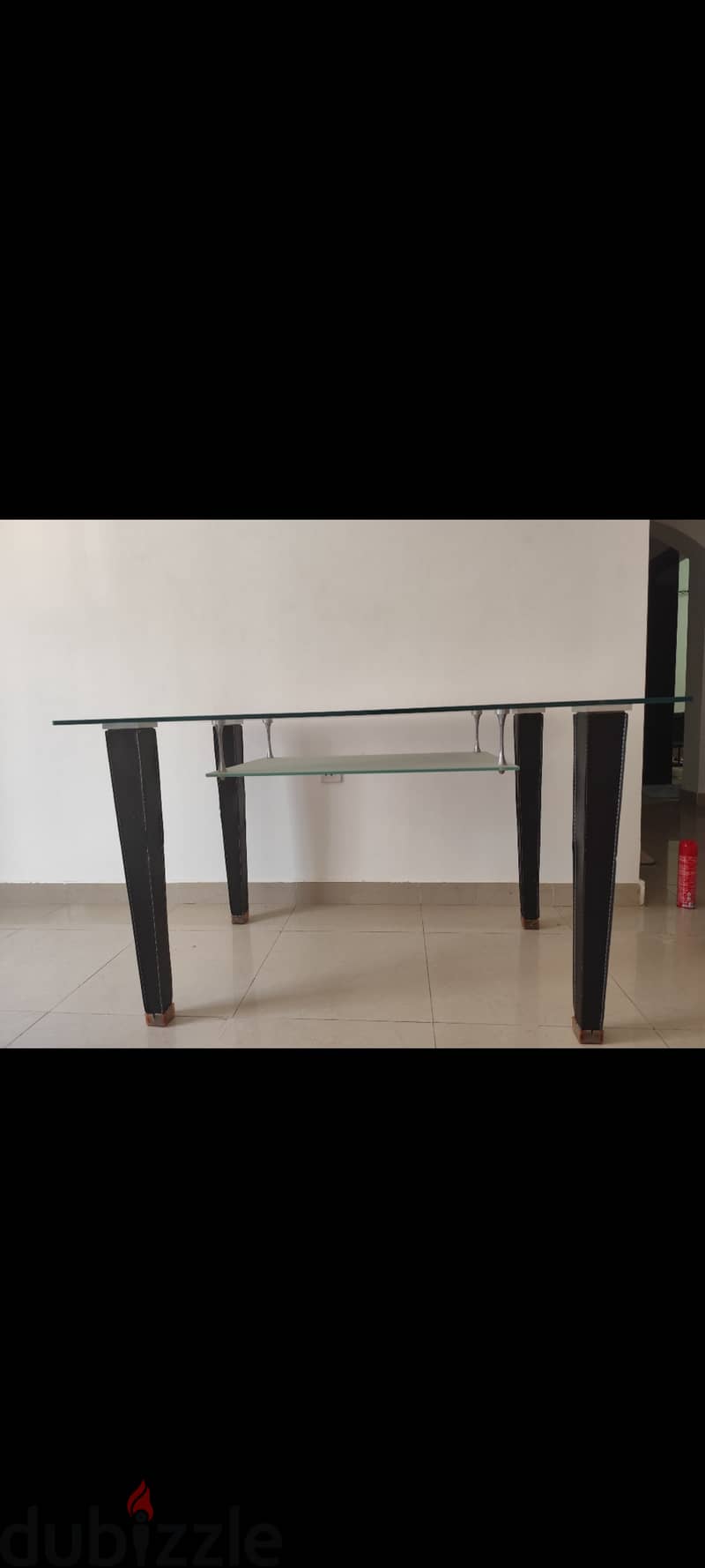 Dining Table 0