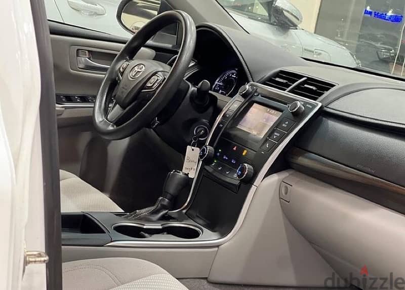 Toyota Camry 2017 5