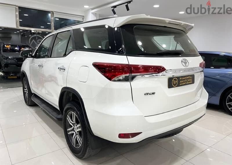 Toyota Fortuner 2017 2