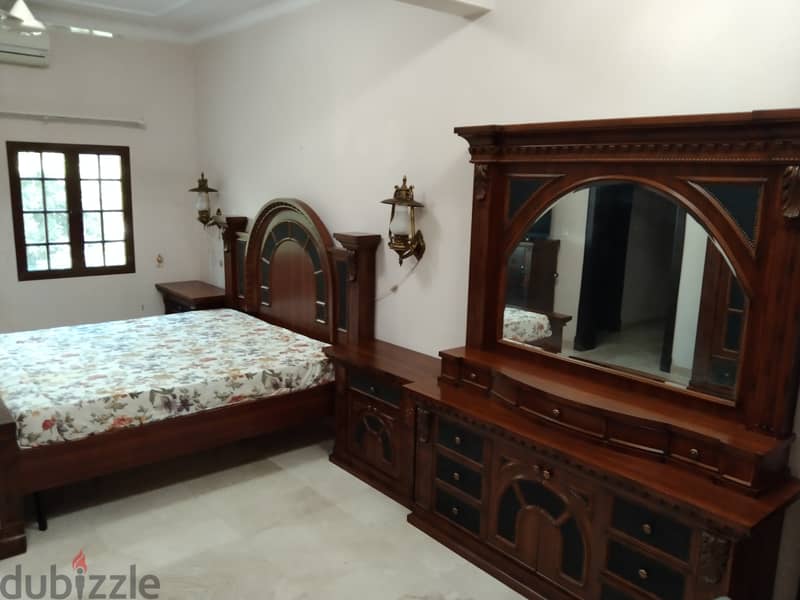 1ME7 Fully Renovated 5 Bhk Family Villa Complex For Rent in Azaiba 18