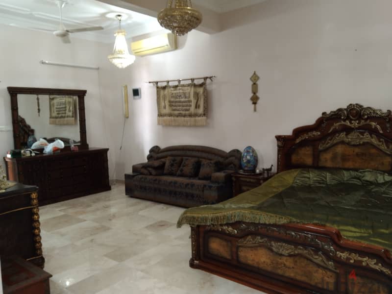 1ME7 Fully Renovated 5 Bhk Family Villa Complex For Rent in Azaiba 19