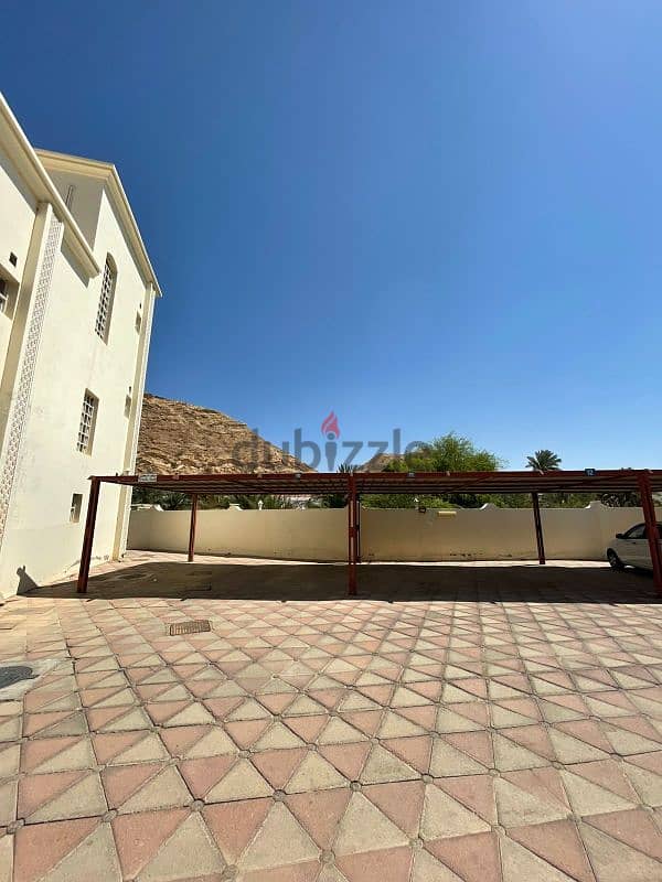 Luxury villa in Al Khoud فيلا راقيه في مجمع في الخوض القديمه 10