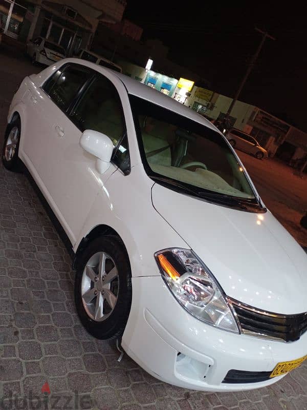 Nissan Tiida 2008 0