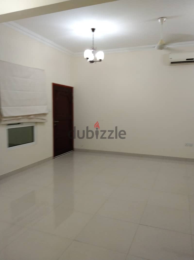 1ME9 Beautifull 4 Bhk Villa For Rent In Azaiba 15