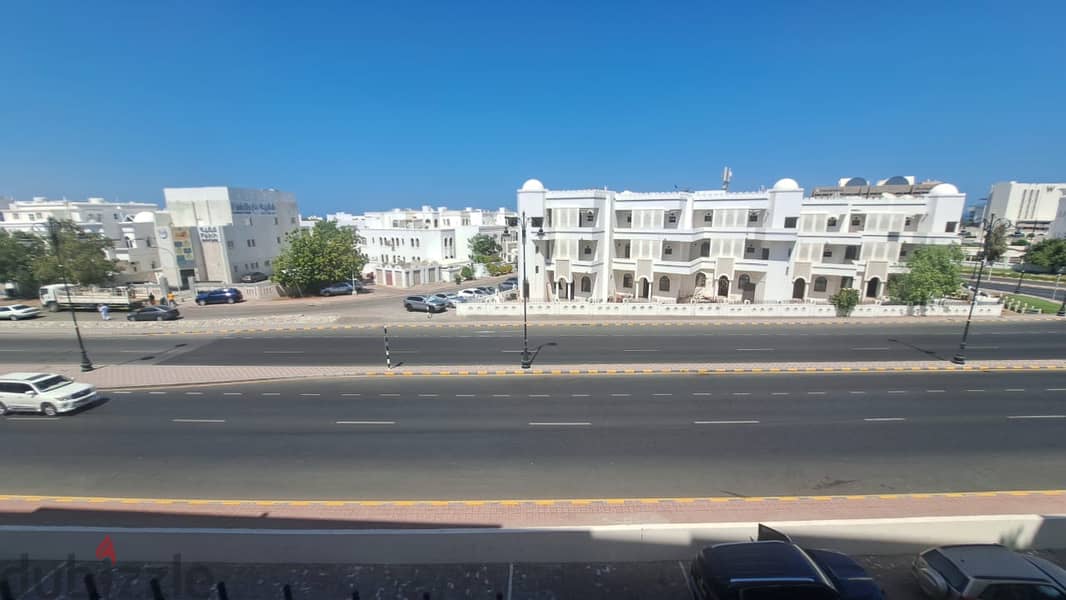 Luxury 2BHK Furnished Apartment in Boulevard Boutique Mall PPA358 5