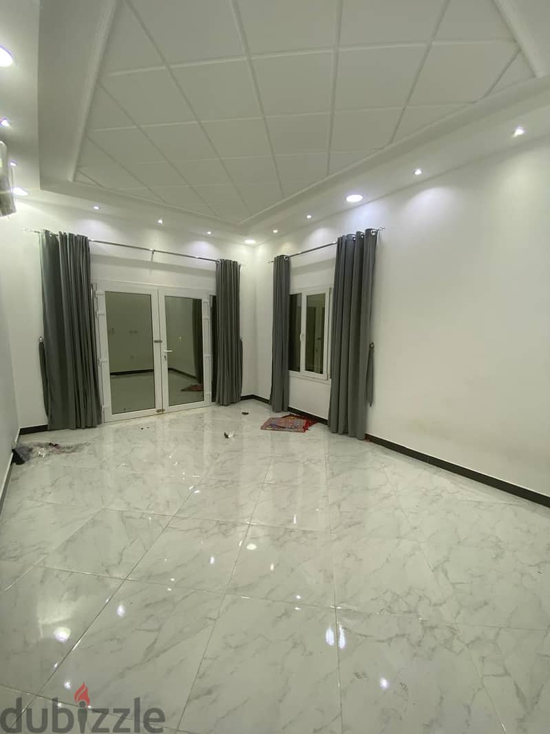 "SR-HA-628 Premium Quiet Villa to Let in Al Mawaleh South 7