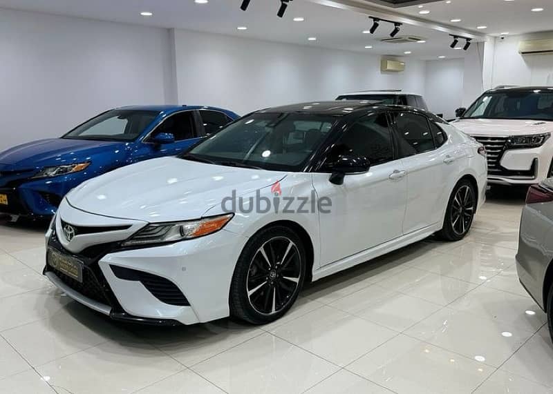 Toyota Camry 2018 4