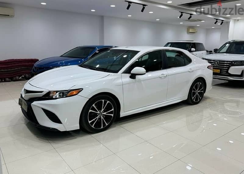 Toyota Camry 2018 1