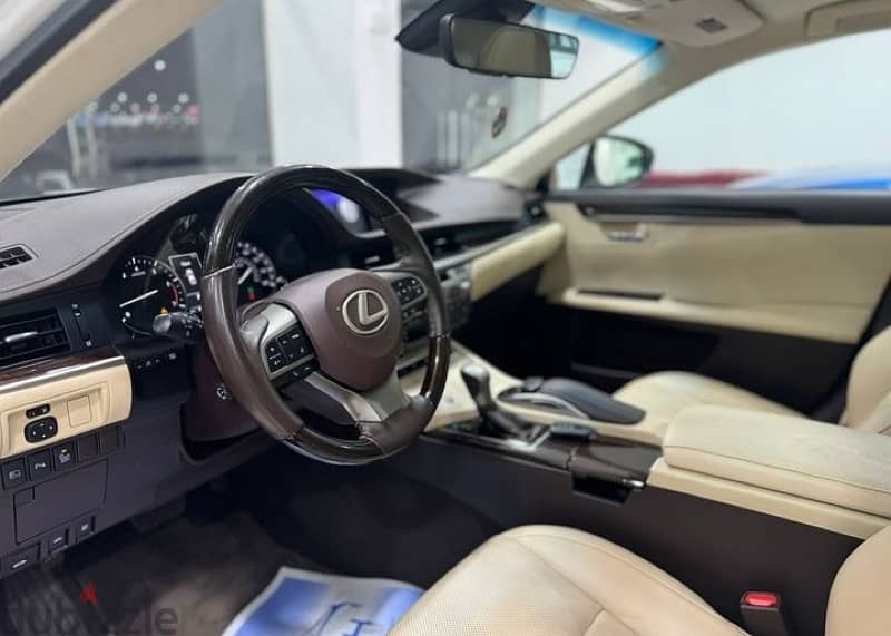 Lexus ES 350 2017 7