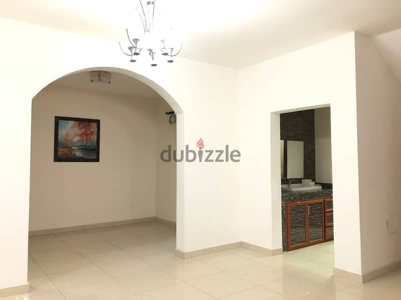 4Me5 beautiful 4 bhk villa for rent in al ansab 9