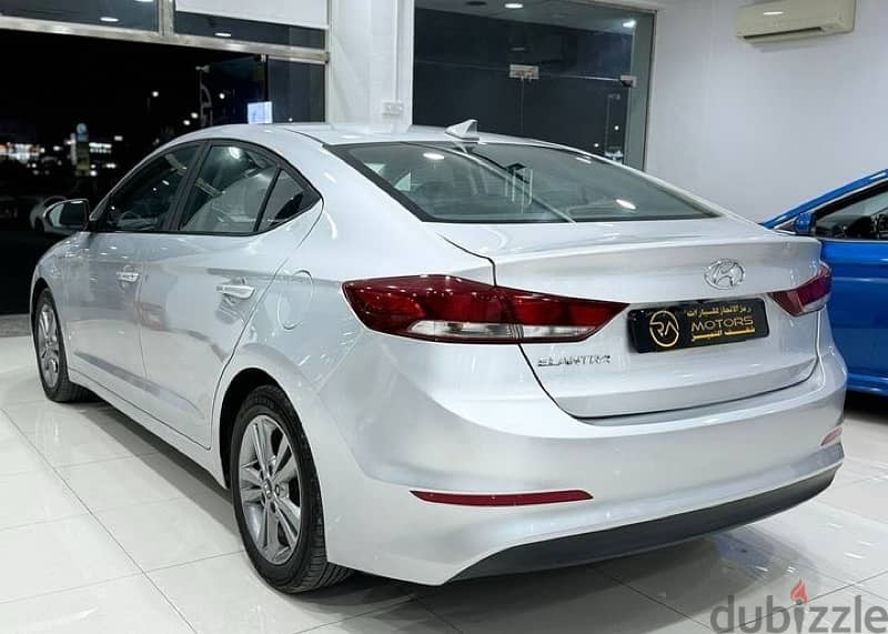 Hyundai Elantra 2017 2