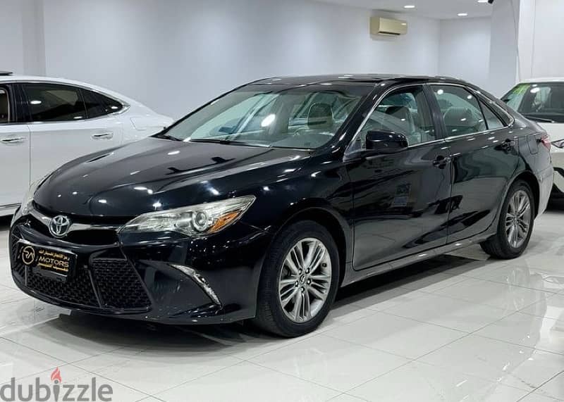 Toyota Camry 2017 1