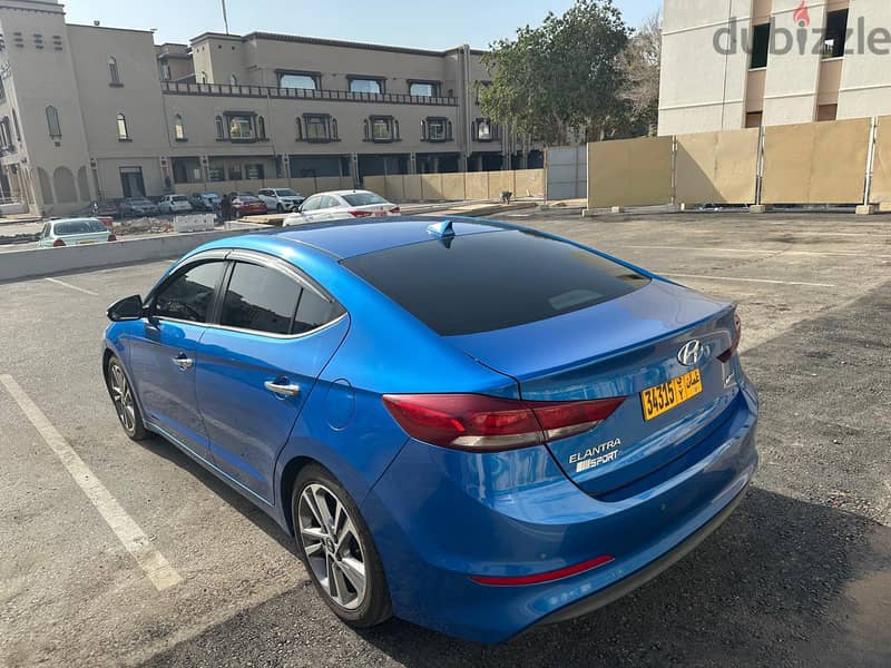 Hyundai Elantra for Sale 2017 هيونداي النترا للبيع 4