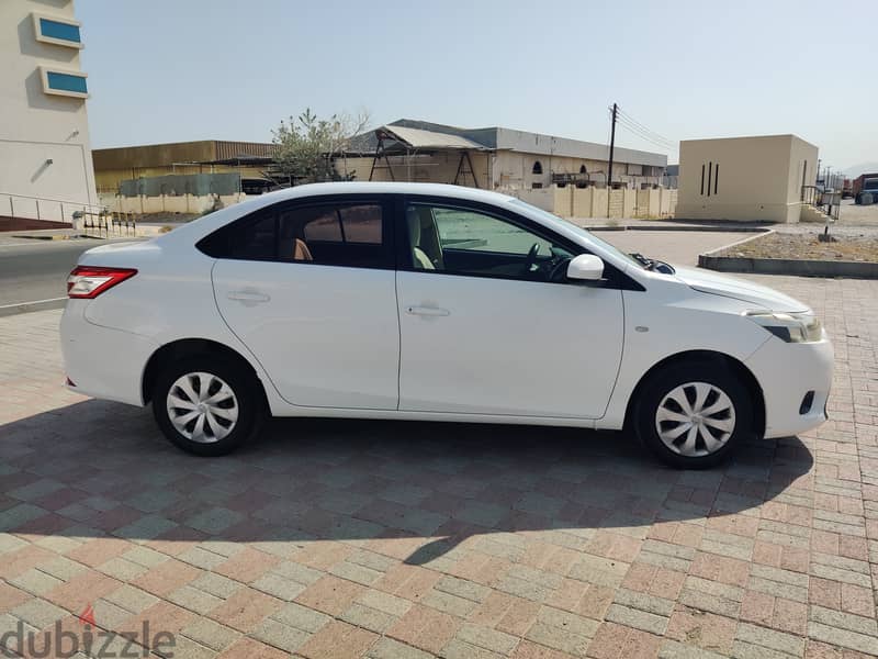 Toyota Yaris 2017 1.5E 4