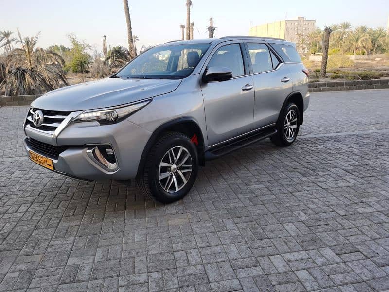 Toyota Fortuner 2018 1