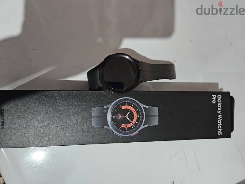 Samsung watch 5 pro size 45 clean ساعه سامسونج5برو مقاس٤٥نظيفه 0