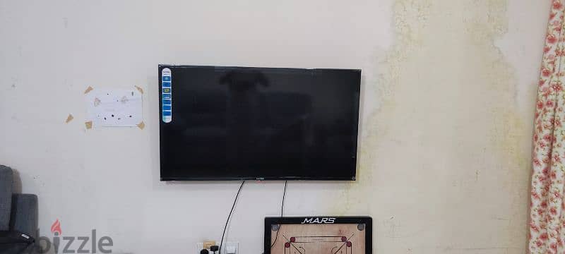 NAPRO SMART TV 50 INCH 2