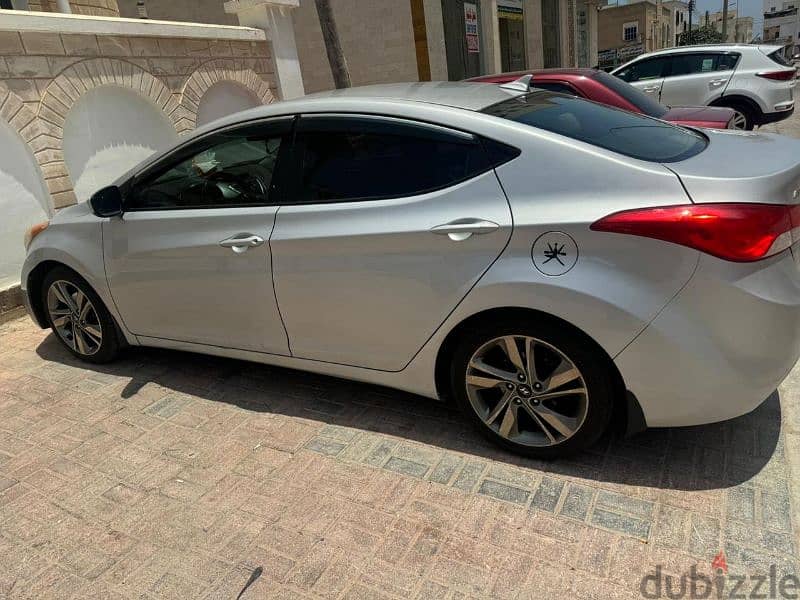 Hyundai Elantra 2012 5