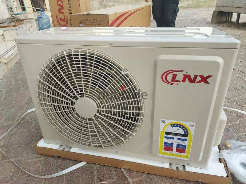 split ac 1.5 ton all new gas R410a good working good conditions 5