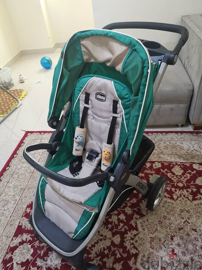 chicco bravo stroller . .  عربة أطفال من ماركة Chicco Bravo 3