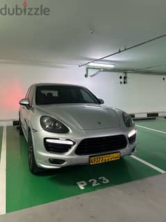 Porsche Cayenne GTS 2014 - Top of Range