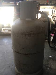 Gas cylinder