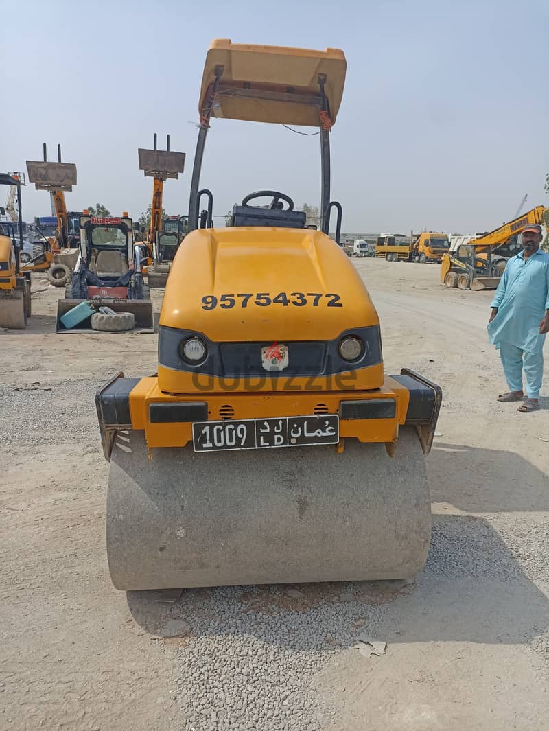 5 ton Roller For sale. 4