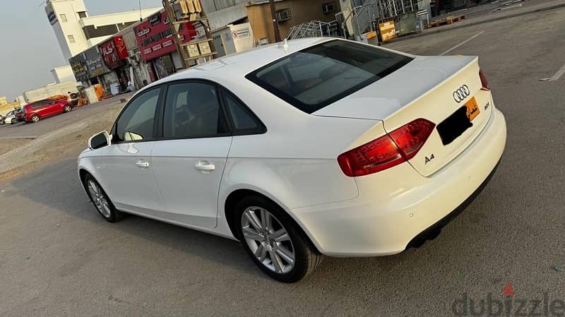 Audi A4 2011 1