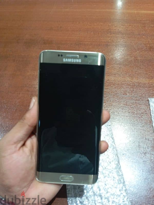 Samsung Galaxy s6 edge plus 2