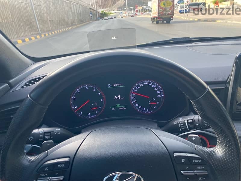 Hyundai Veloster 2019 TURBO 1.6cc top model( Oman Car) 4