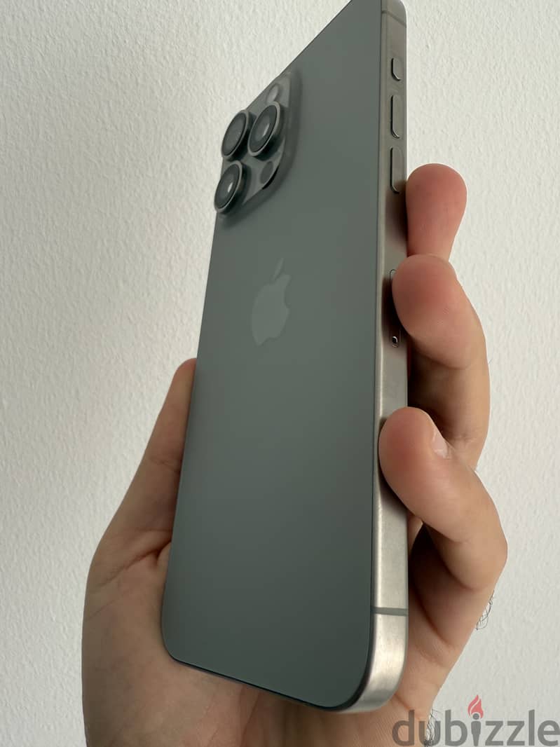 Iphone 15 Pro Max 256 GB as new natural titanum 2