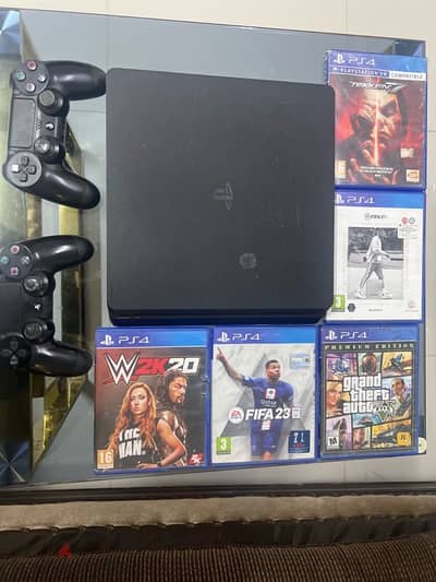 ps4 with 2 controllers