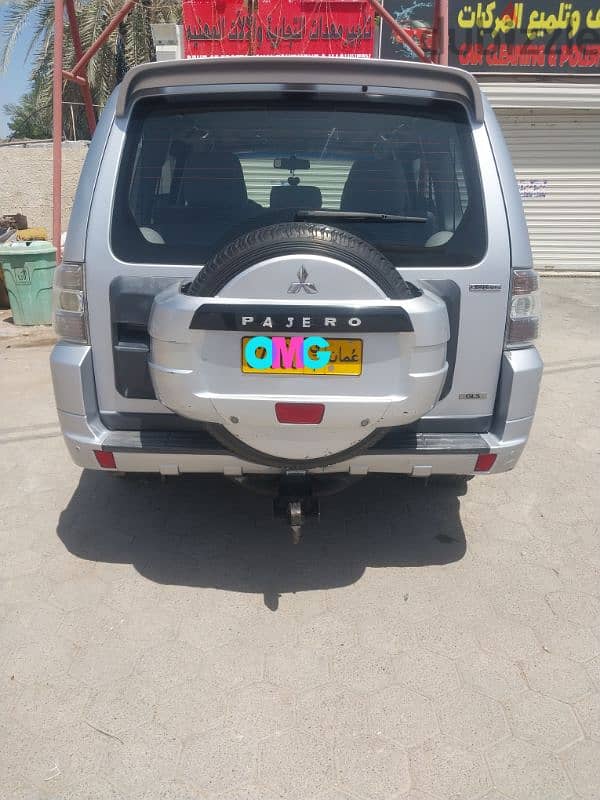 Mitsubishi Pajero 2010 9