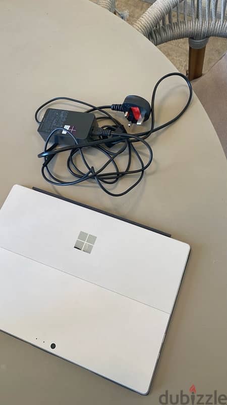 Microsoft Surface Pro 6 in excellent condition 1