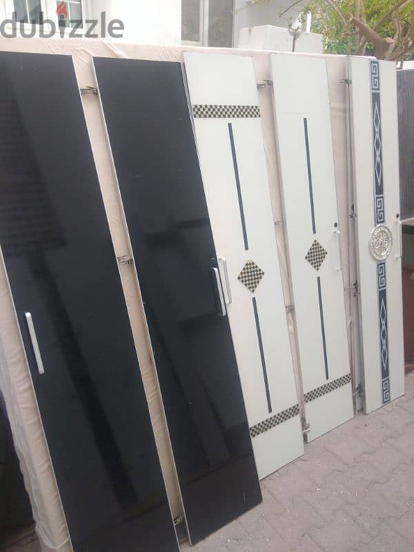 six door cupboard for sale good condition 2