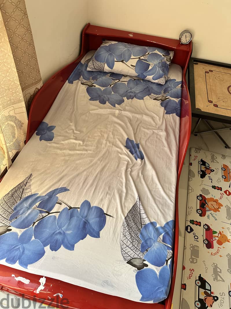 Kids car bed 1