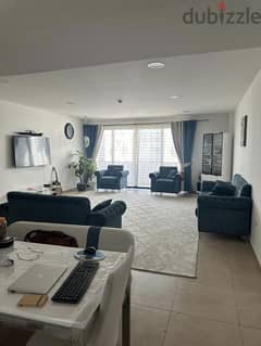 2 bedroom flat in Golf tower muscat hills 0