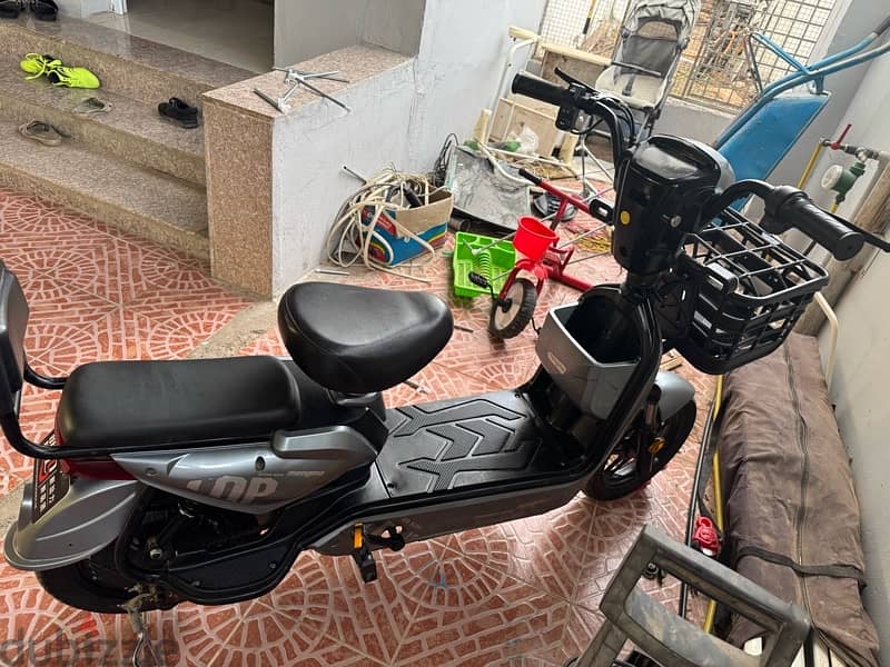 سكوتر كهربائي electric bike 1