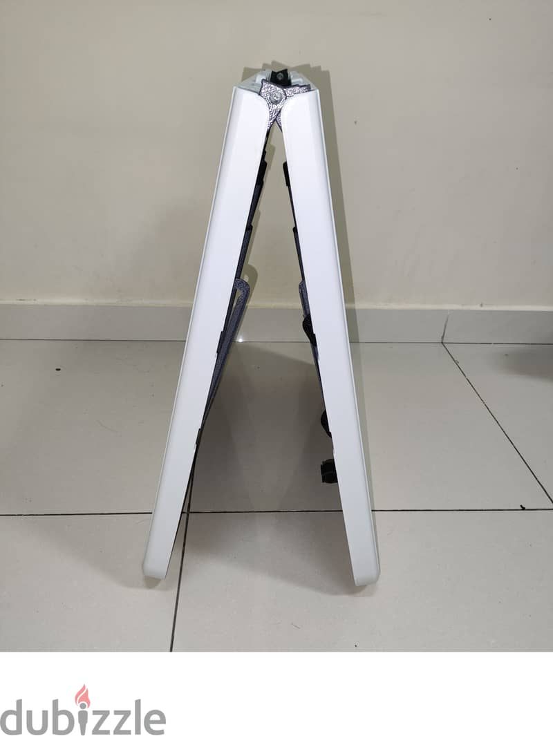 Table for Sale ( Foldable) (122 x 61 x 73) Available from Oct 18 8