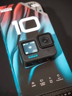 gopro 10 almost new barely used with go pro bo