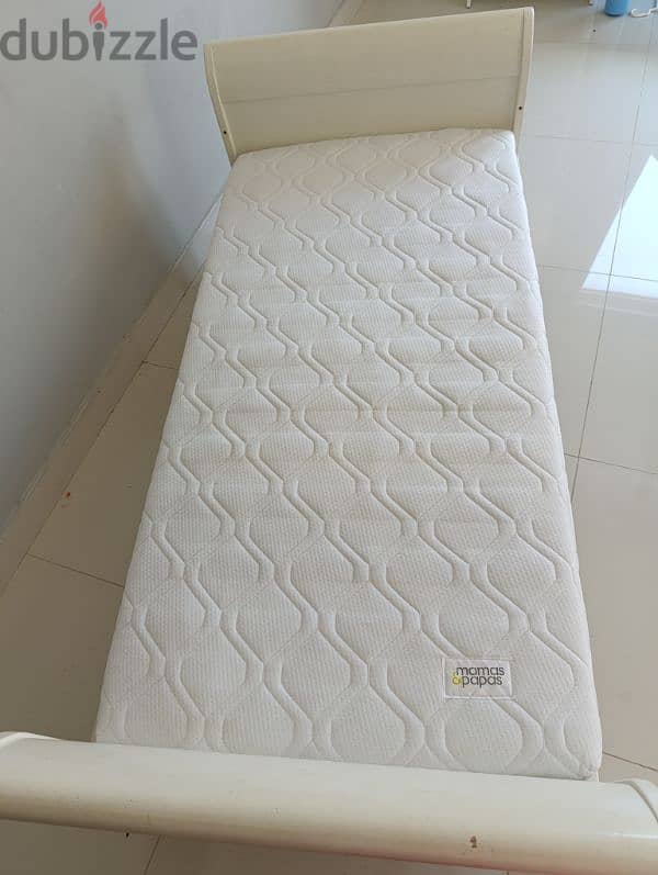 adorable Toddler bed includes water proof mattress 1