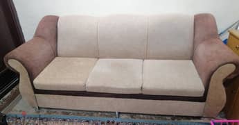 3 Seaters Sofa Set for Urgently sale