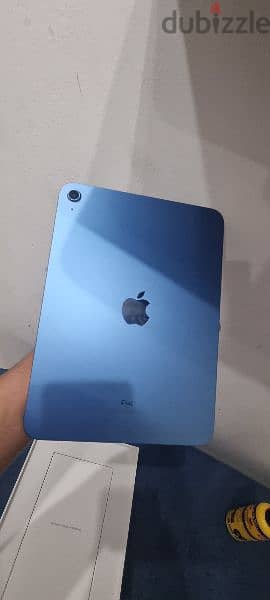 ipad 10 74gb WiFi only activated 10 days before 1