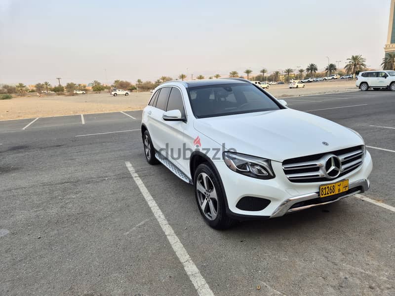 Mercedes-Benz GLC 300 2017 نظيفة واقتصادية 5