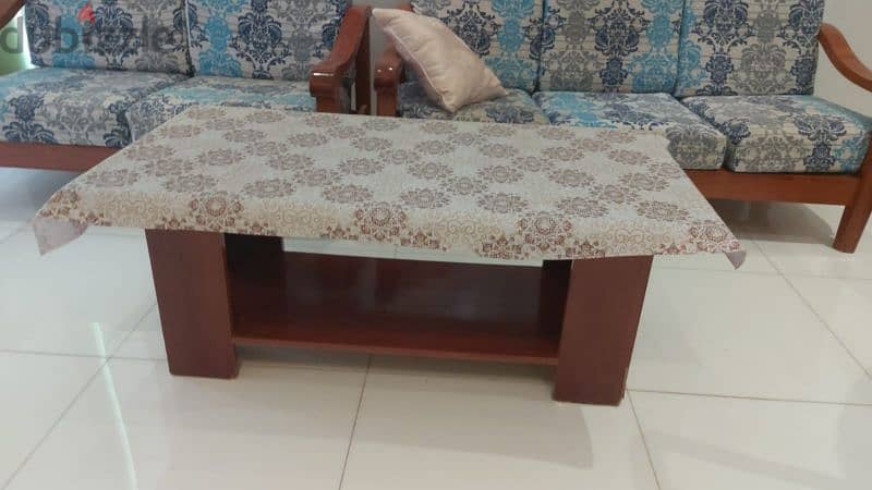 sofa set- 7 seater, including coffee table 2